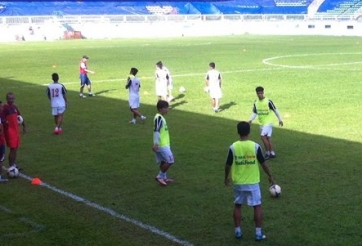 U19 Việt Nam hào hứng với buổi tập đầu tiên trên sân Pleiku