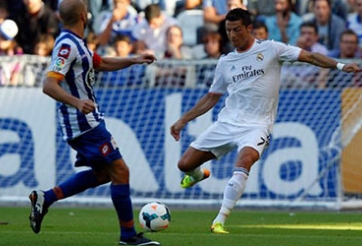 HLV Deportivo xem nhẹ Ronaldo