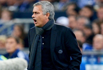 Mourinho sử dụng tâm lý chiến trước cuộc đối đầu với Man City