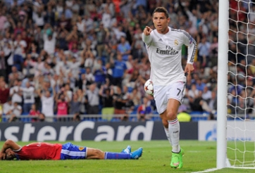 Ronaldo cần nhớ công việc chính của anh là đá bóng!