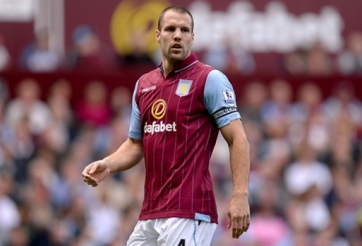 Arsenal và Man Utd nhận ‘gáo nước lạnh’ từ Ron Vlaar