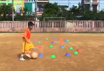 VIDEO: Trần Gia Huy - 'Thần đồng' của học viện HAGL Arsenal JMG