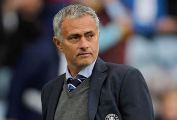 Jose Mourinho 'chửi khéo' HLV của Man City