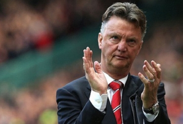 HLV Van Gaal đáp trả những lời chỉ trích của Ruud Gullit