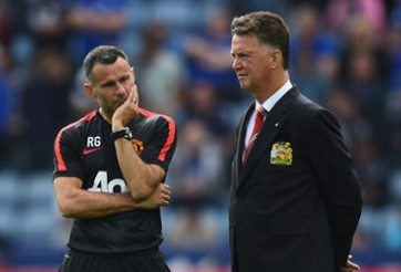 Khen Mourinho, Van Gaal bóng gió về việc chiêu mộ tân binh