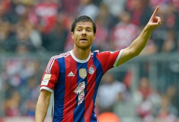 Xabi Alonso có siêu phẩm đầu tiên cho Bayern Munich
