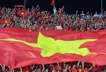 Myanmar ghen tị với CĐV của U19 Việt Nam