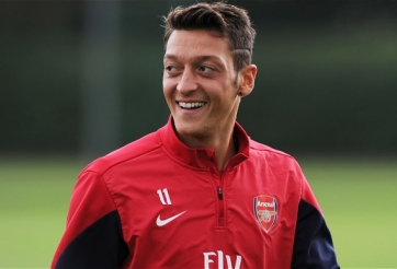 Mesut Ozil muốn đi, Bayern Munich lập tức vào cuộc