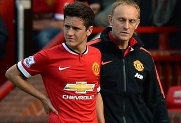 Tiêm thuốc giảm đau, Ander Herrera chấp nhận mạo hiểm