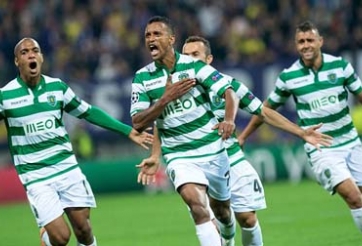 Tỏa sáng ở Sporting, Nani rộng đường trở lại Man Utd