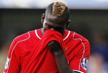 Balotelli bỏ lỡ khó hiểu chẳng kém gì Torres