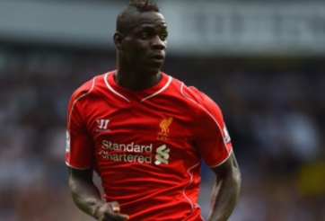 VIDEO: Balotelli - tiền đạo xui xẻo nhất vòng 8 Ngoại hạng Anh