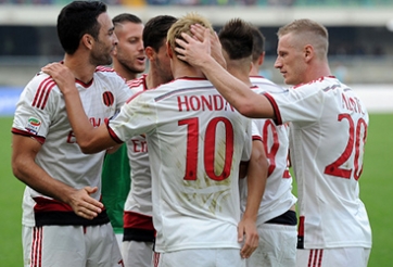 Milan thắng dễ, Inter và Napoli chia điểm