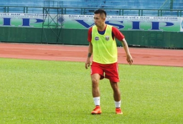 Cầu thủ Việt kiều thử việc tại B.Bình Dương