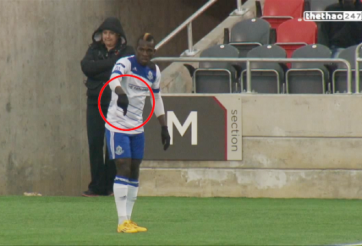 VIDEO: Siêu phẩm từ chấm phạt góc như David Beckham của cầu thủ vô danh