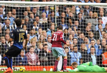 West Ham 2-1 Man City: Sức ép khủng khiếp