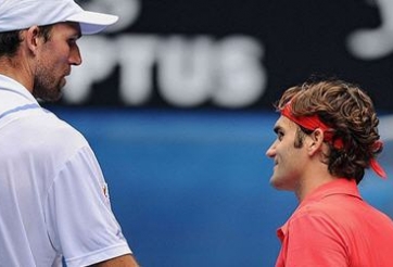 Basel Open 2014: Hạ gục 'gã khổng lồ' Karlovic, Federer vào CK