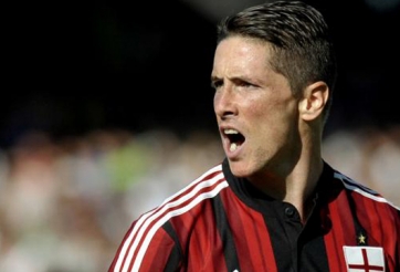 VIDEO: Pha vô-lê 'chuyền bóng' đẳng cấp của Torres