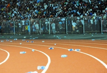 CĐV Cần Thơ để lại hình ảnh xấu