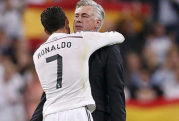 Vì Cris Ronaldo, HLV Ancelotti chỉ trích Chủ tịch FIFA