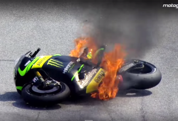 Video đua xe MotoGP 2014: 23 cú ngã ấn tượng ở chặng đua Sepang (Malaysia)