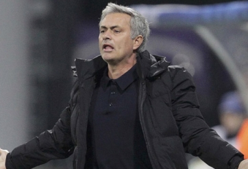 Jose Mourinho lên tiếng về pha đá 11m hỏng của Eden Hazard