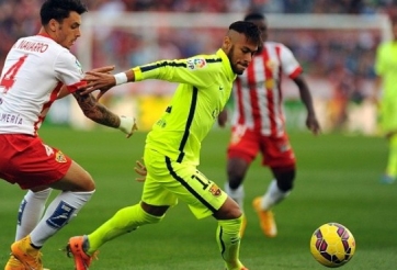 VIDEO: Phút 73 - Neymar gỡ hòa 1-1 cho Barca (Almeria 1-1 Barca)