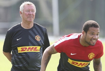 Trợ lí cũ của Sir Alex phản pháo vụ Bebe