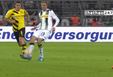 Video: Siêu phẩm lốp bóng phản lưới nhà của Christoph Kramer