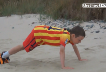 VIDEO: Cầu thủ nhí trình diễn kỹ thuật điêu luyện như Neymar