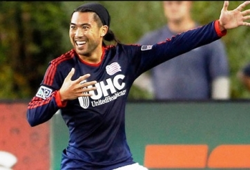 Lee Nguyễn bất ngờ khen ngợi V-League