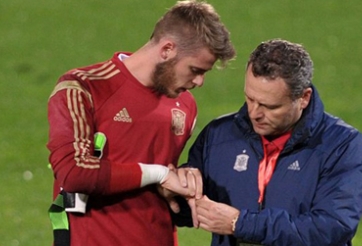 Man Utd lo ‘sốt vó’ với chấn thương của De Gea