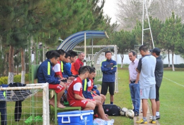 Bất ngờ với lý lịch của chuyên gia thể lực mới đến HAGL