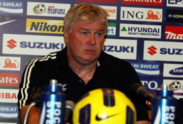 HLV ĐT Lào bất ngờ hạ thấp sức mạnh của ĐT Việt Nam