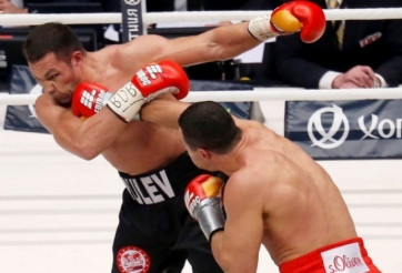 VIDEO: Hạ knock-out Pulev, Wladimir Klitschko vô địch IBF lần thứ 17
