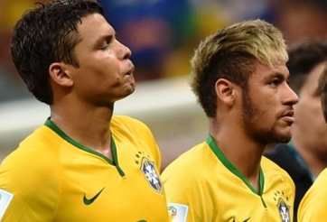 Neymar bị đàn anh giận vì chuyện băng đội trưởng