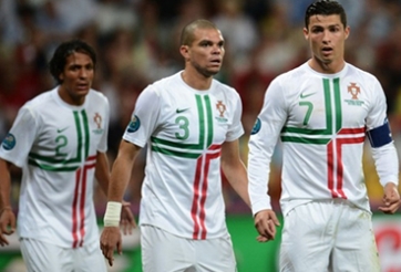 Ronaldo không giành QBV là một scandal