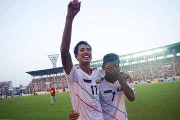 Bại tướng của Công Phượng được gọi bổ sung vào ĐT Myanmar