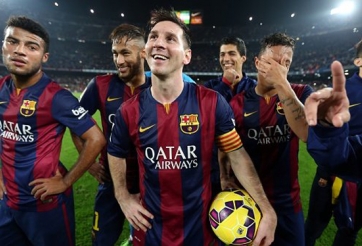 VIDEO: Xem phản ứng của Messi khi được tôn vinh kỷ lục ghi bàn ngay tại Nou Camp