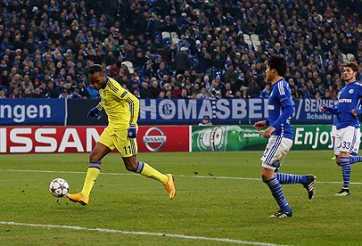 Drogba đóng góp 2 bàn chỉ trong 2 phút