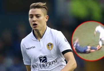 VIDEO: Pha đóng kịch siêu lố bịch ở giải hạng nhất Anh