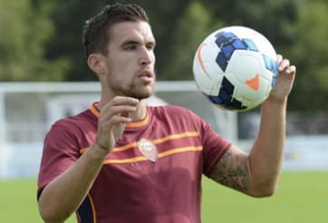 Chelsea bất ngờ làm khó Man Utd vụ Kevin Strootman