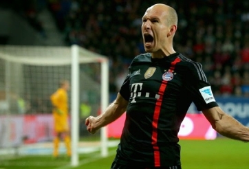 Video clip bàn thắng: Augsburg 0-4 Bayern Munich - Robben tỏa sáng