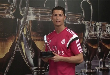 Ronaldo tiếp tục nhận giải xuất sắc nhất năm 2014