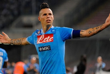 Có 50 triệu bảng, Arsenal quyết chiêu mộ Hamsik và Destro