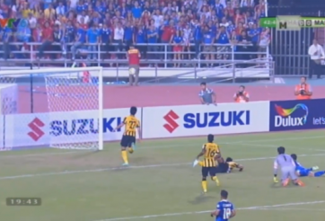 VIDEO: Phút 43' - Thái Lan bỏ lỡ cơ hội đáng tiếc