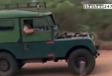 Video hài hước: Nam thanh niên đi đón bạn gái với chiếc xe không phanh