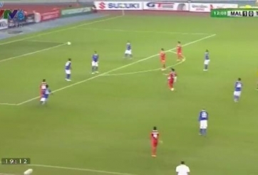 VIDEO: Phút 13' - Tình huống dứt điểm nguy hiểm của ĐT Thái Lan