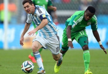 VIDEO: Messi không ăn vạ dù luôn là tâm điểm của những pha phạm lỗi