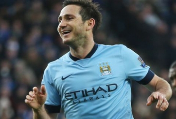 Lampard đồng ý ở lại Man City